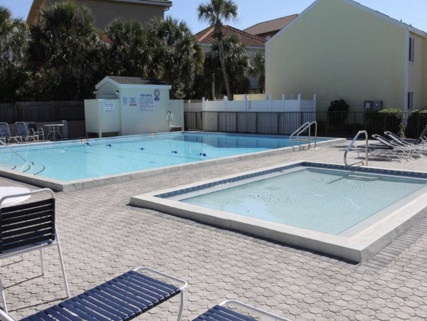 Oceanfront Townhome in Destins Gated Gulf Front South Bay Community